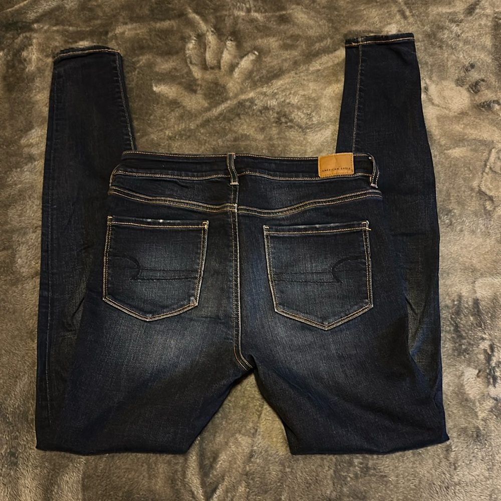 Women’s American Eagle jeans. Super stretch, skinny leg, midrise.